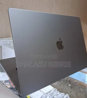New Laptop Apple MacBook Pro 2021 M1 16GB Apple M1 Pro SSD 512GB