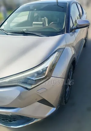 Toyota C-HR 2017 Silver