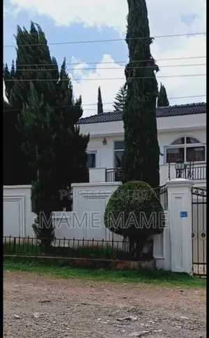 5bdrm House in Addis Abeba, Bole for rent