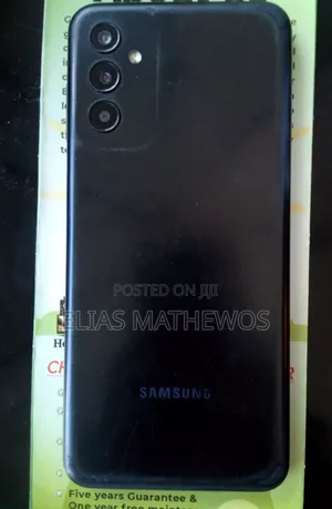 Samsung Galaxy M13 64 GB Silver