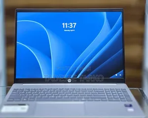 New Laptop HP Pavilion 15 8GB Intel Core Ultra 5 SSD 512GB