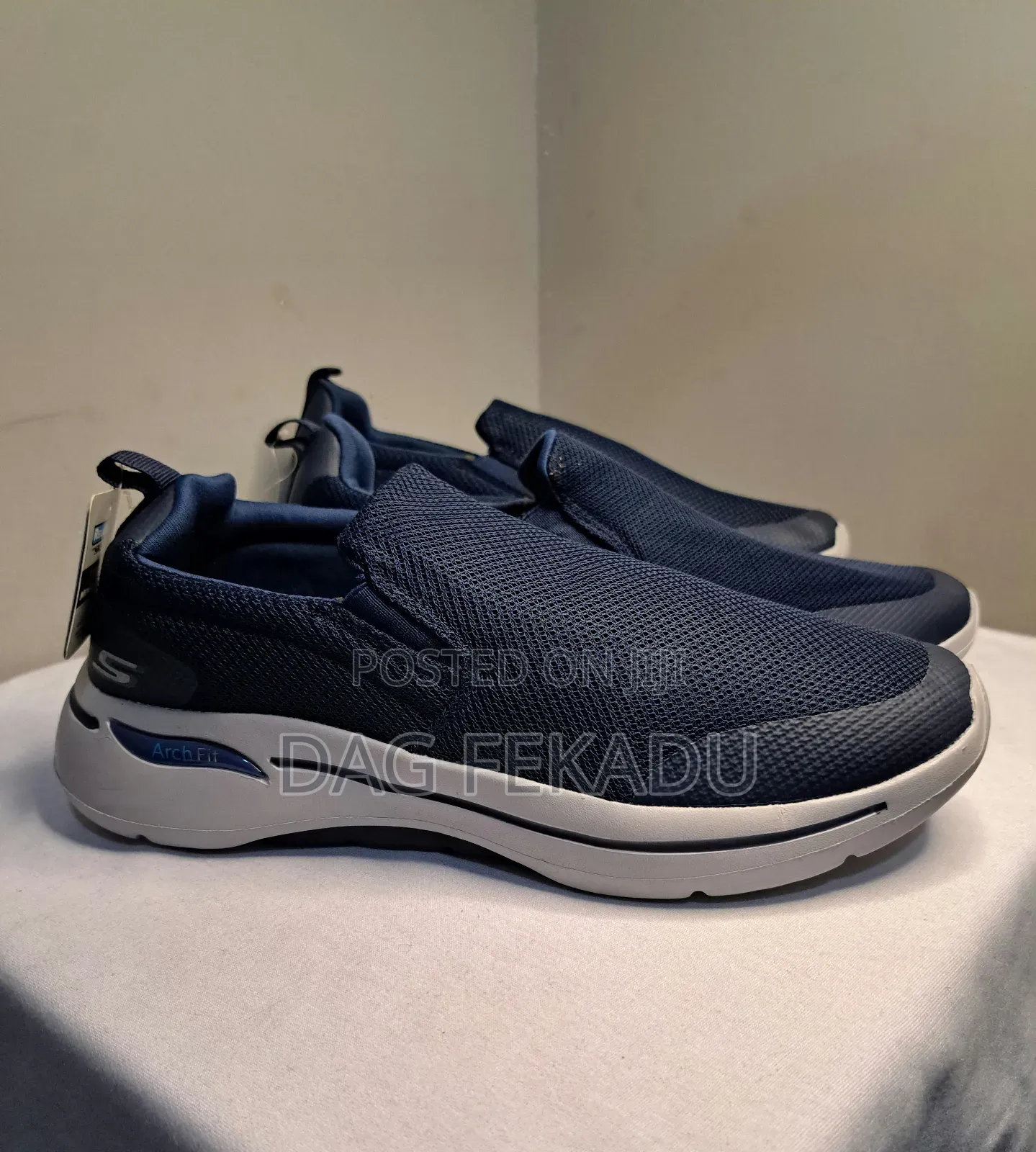 Sskechers Arch Fit