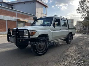 Toyota Land Cruiser 2018