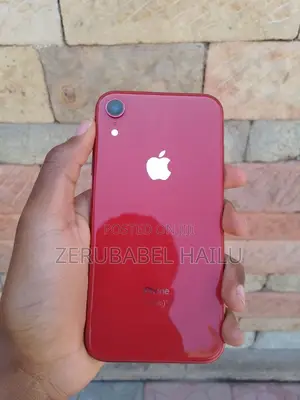 Apple iPhone XR 128 GB Red
