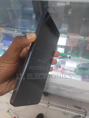 New Samsung Galaxy A06 64 GB Black