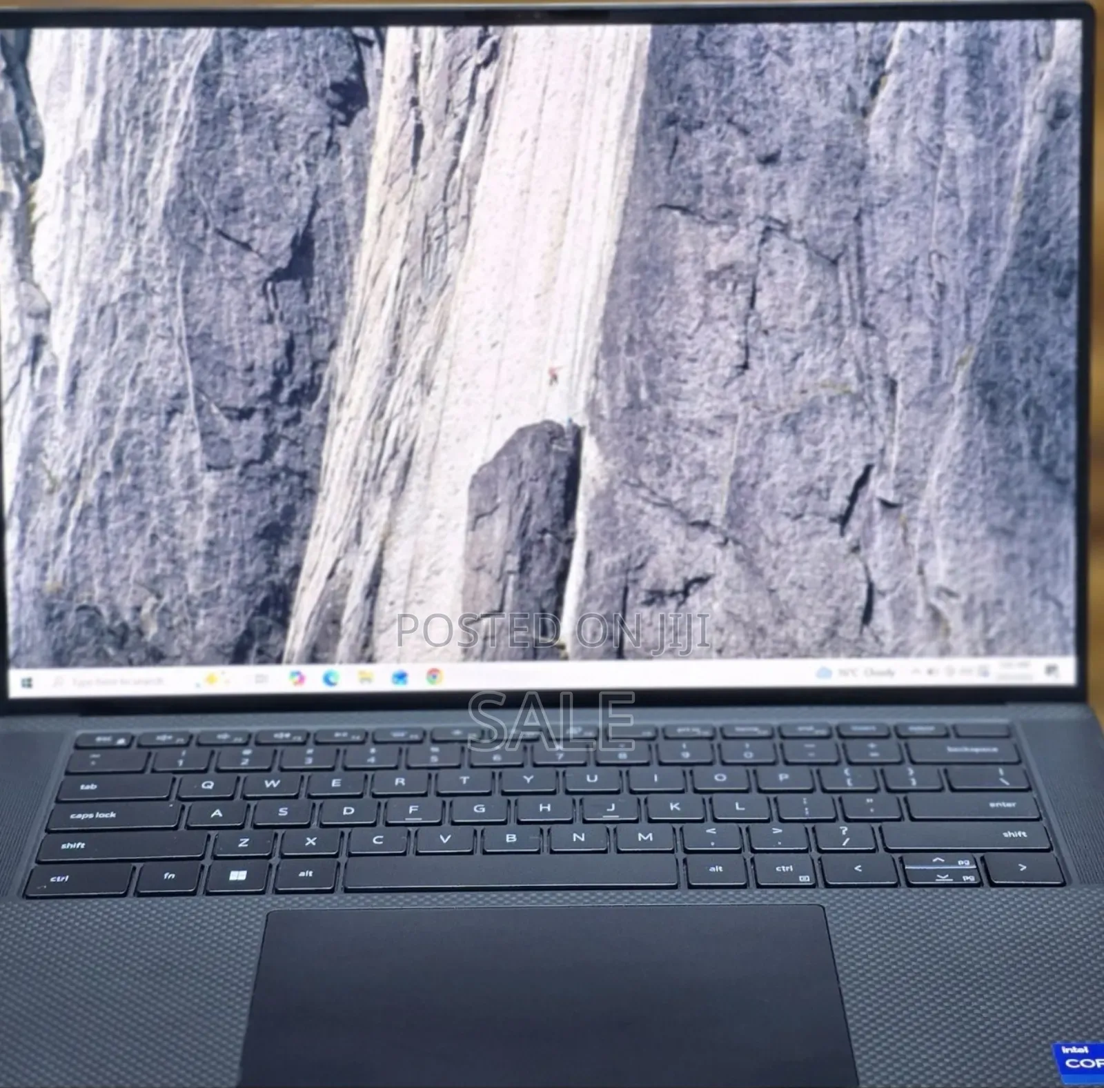 New Laptop Dell XPS 15 16GB Intel Core i7 SSD 1T