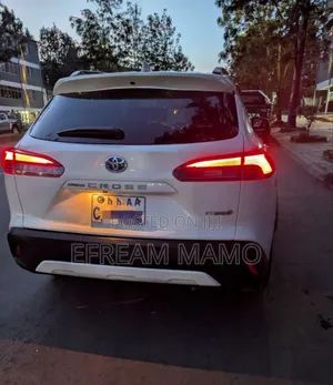 Toyota Corolla 2022 White