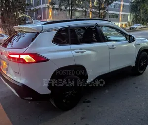 Toyota Corolla 2022 White