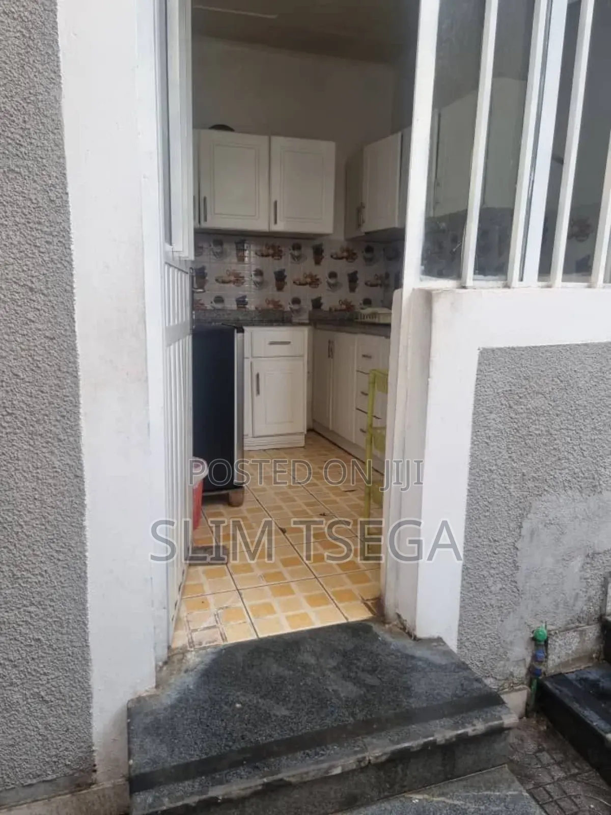 Furnished 1bdrm House in Bole for rent