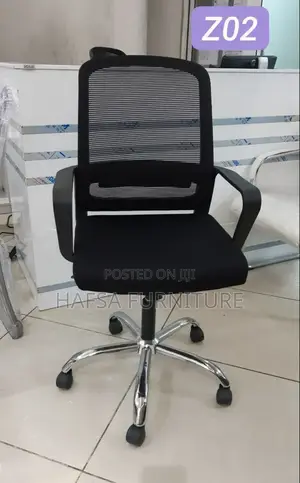 Ur Medium Back Mesh Chair
