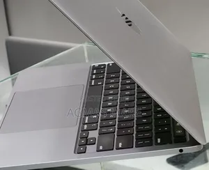 New Laptop Apple MacBook Pro M1 16GB Apple M1 SSD 256GB