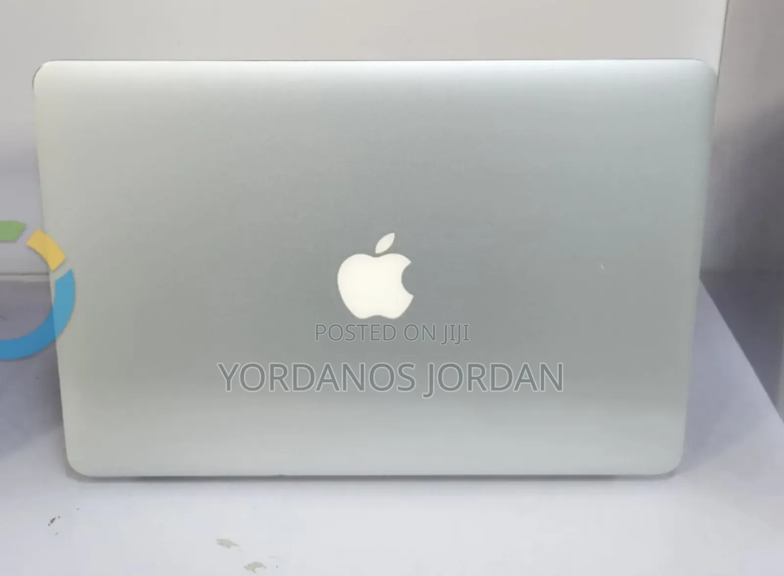 New Laptop Apple MacBook Air 2017 8GB Intel Core i5 SSD 256GB