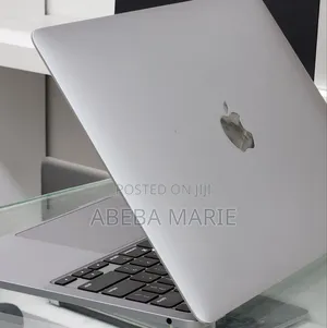 New Laptop Apple MacBook Pro 2021 M1 16GB Apple M1 SSD 256GB