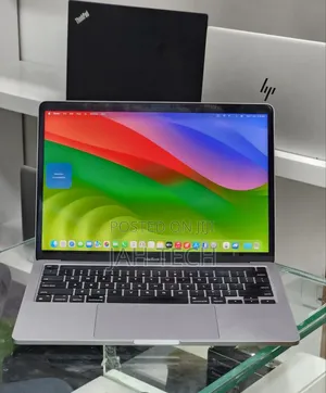 New Laptop Apple MacBook Pro M1 16GB Apple M1 Pro SSD 256GB