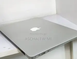 New Laptop Apple MacBook Air 2017 8GB Intel Core i5 SSD 256GB