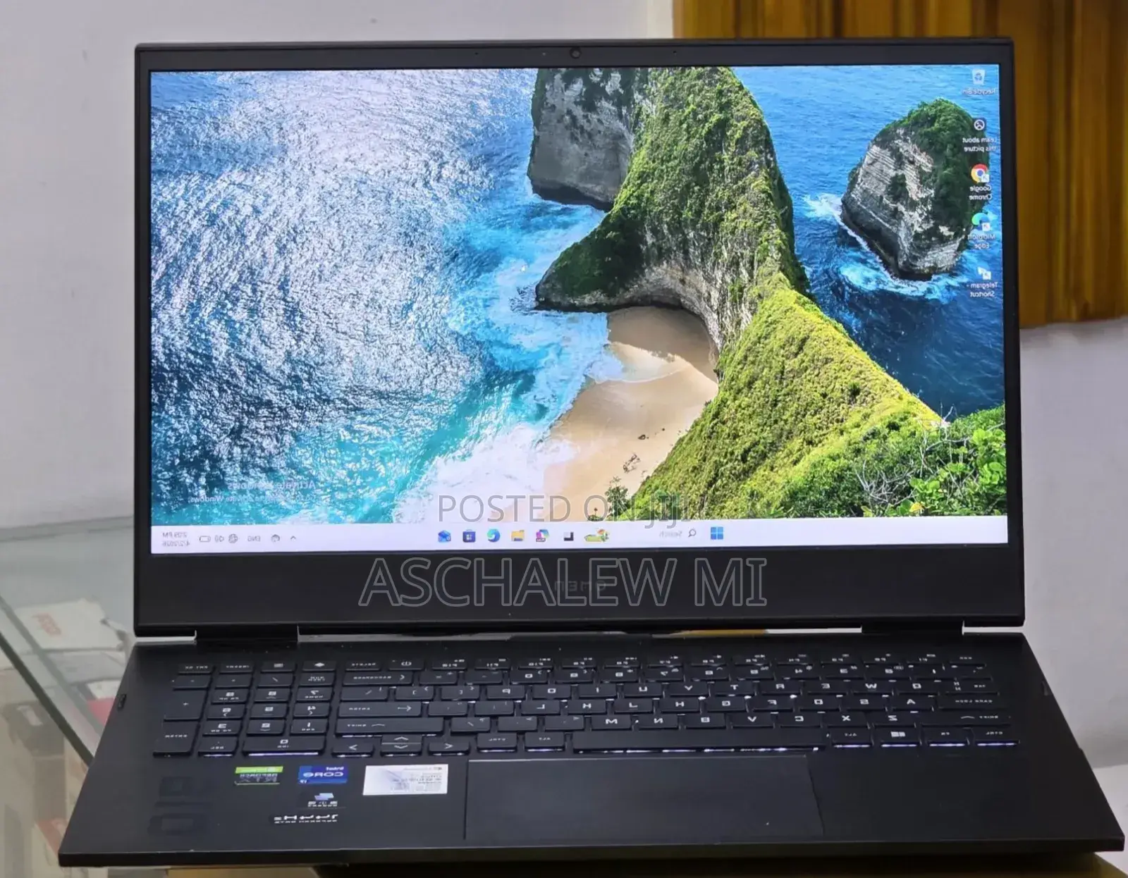 New Laptop HP Omen 15 16GB Intel Core i7 SSD 512GB