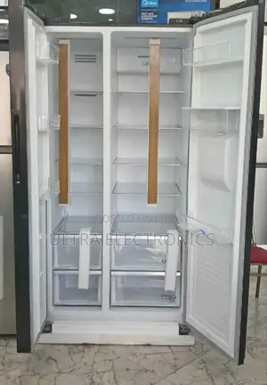 National 600 Model Side-by-Side Refrigerator. Capacity: 600 Liters.