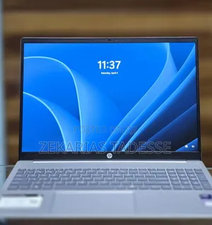New Laptop HP Pavilion 15 8GB Intel Core Ultra 5 SSD 512GB