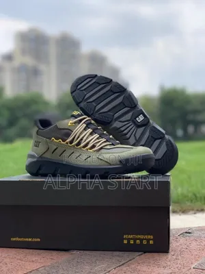 Cat 100% Water Proof Master Quality Shoes for Man's