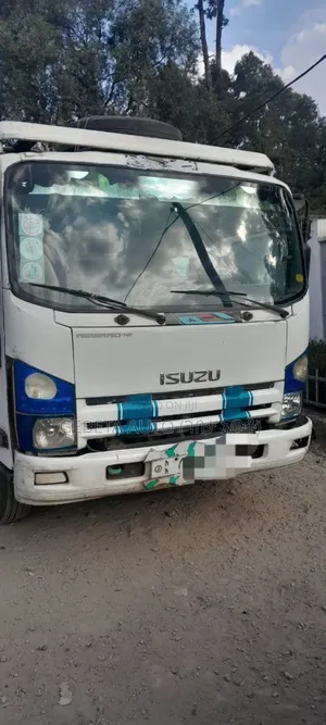 Isuzu Obama 2010