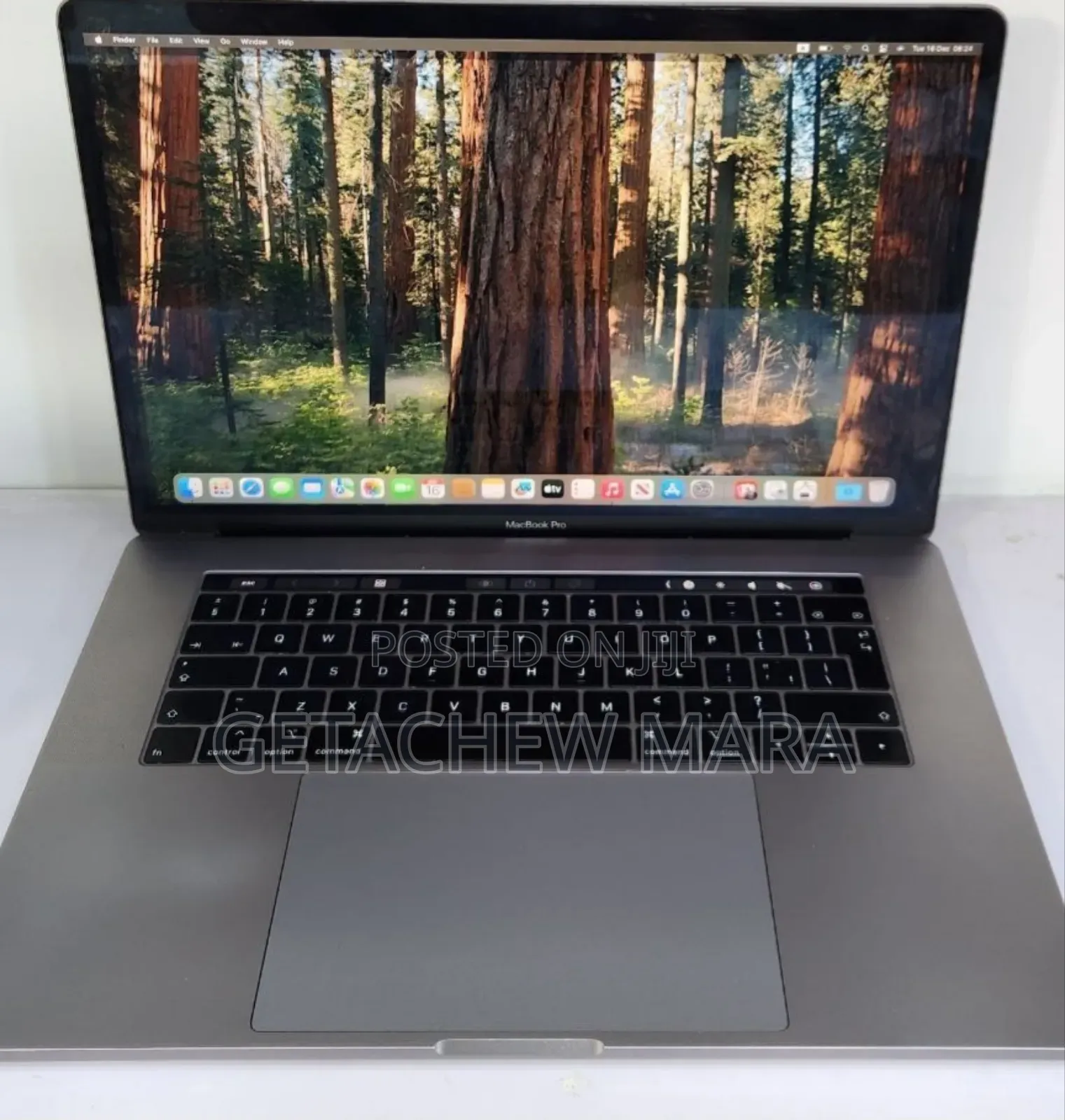 New Laptop Apple MacBook 2018 32GB Intel Core i9 SSD 512GB