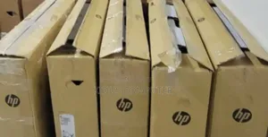 New HP 200 G4 22 All-in-One 8GB Intel Core i5 SSD 512GB