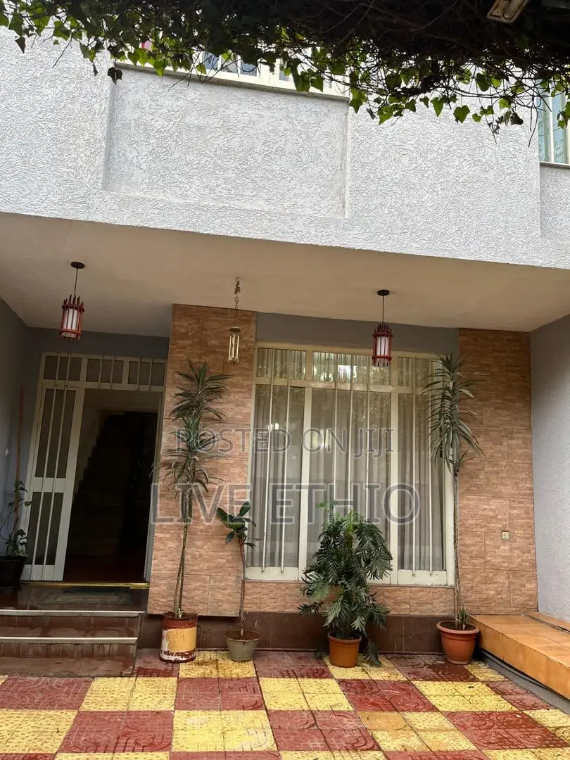 5bdrm House in Bole for rent