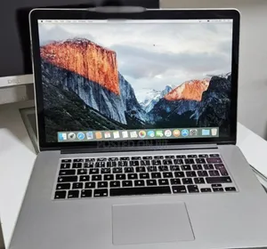 Laptop Apple MacBook Pro 2015 16GB Intel Core i7 SSD 256GB