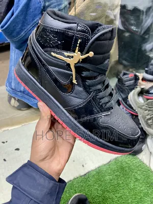 ኦሪጅናል Nike Air Jordan 1 Retro
