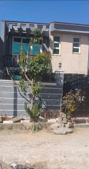 3bdrm House in Ayat Lomiyad, G+1, Bole for sale