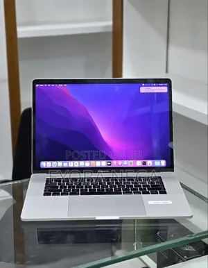 Laptop Apple MacBook Pro 2016 16GB Intel Core i7 SSD 256GB