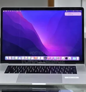 New Laptop Apple MacBook 16GB Intel Core i7 SSD 256GB
