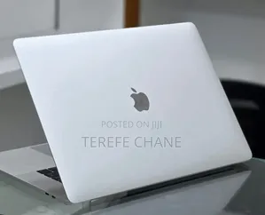 New Laptop Apple MacBook Pro 2016 16GB Intel Core i7 SSD 256GB