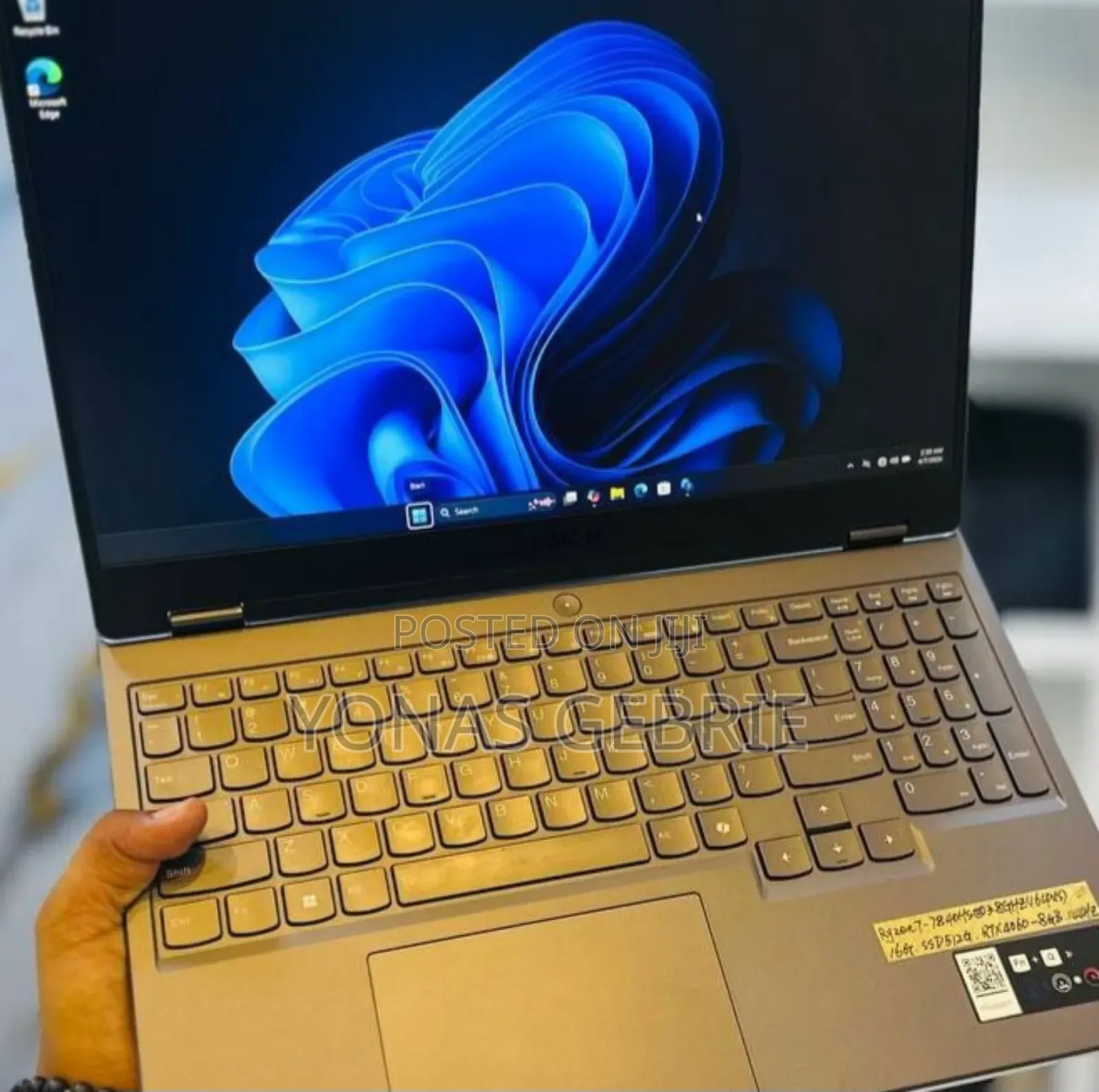 New Laptop Lenovo Legion 5 16GB AMD Ryzen 7 SSD 512GB