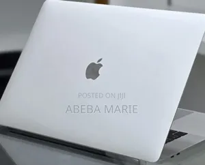 New Laptop Apple MacBook Pro 2016 8GB Intel Core i7 SSD 512GB