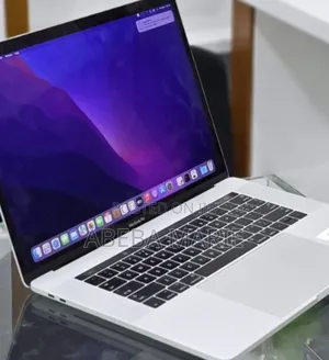New Laptop Apple MacBook Pro 2016 8GB Intel Core i7 SSD 512GB