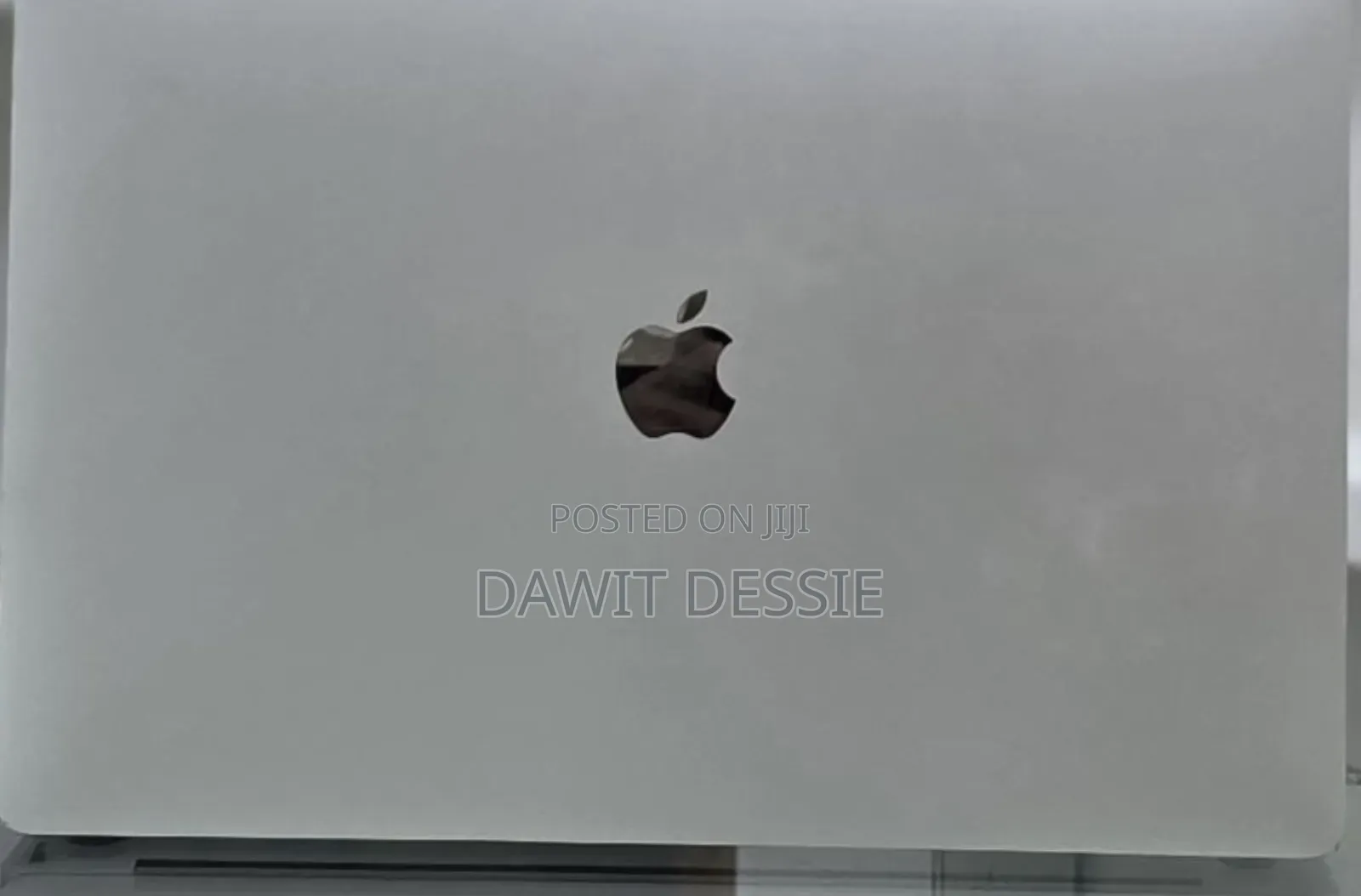 New Laptop Apple MacBook Pro 2016 16GB Intel Core i7 SSD 256GB