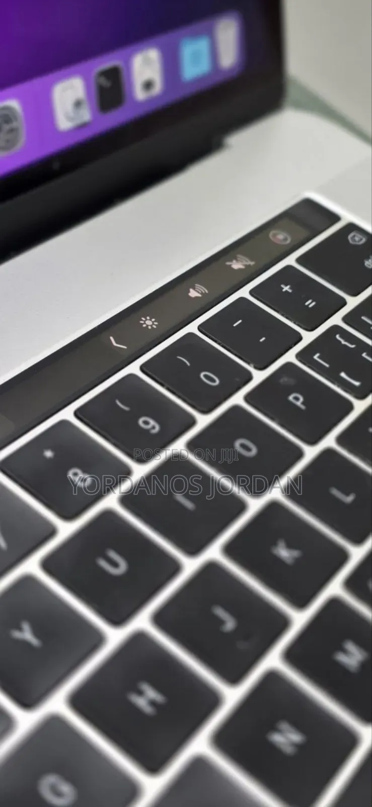 New Laptop Apple MacBook Pro 2016 16GB Intel Core i7 SSD 256GB