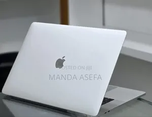 New Laptop Apple MacBook Pro 2016 16GB Intel Core i7 SSD 256GB