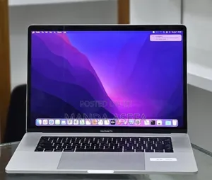 New Laptop Apple MacBook Pro 2016 16GB Intel Core i7 SSD 256GB