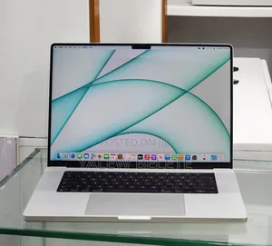 New Laptop Apple MacBook Pro 2021 M1 16GB Apple M1 Pro SSD 512GB