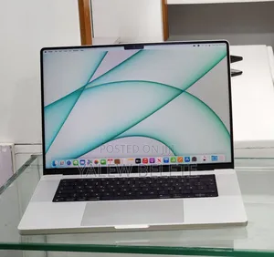 New Laptop Apple MacBook Pro 2021 M1 16GB Apple M1 Pro SSD 512GB