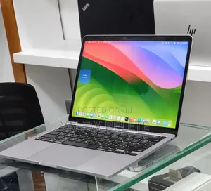 New Laptop Apple MacBook Pro 2020 M1 16GB Apple M1 Pro SSD 256GB
