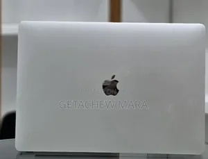 New Laptop Apple MacBook 2015 16GB Intel Core i7 SSD 256GB