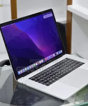 New Laptop Apple MacBook 2015 16GB Intel Core i7 SSD 256GB
