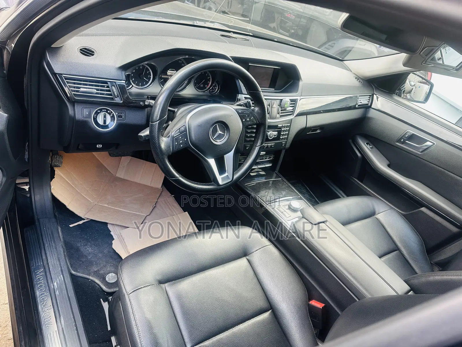 Mercedes-Benz E200 2013 Black