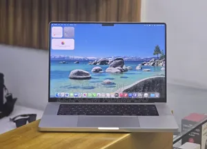 New Laptop Apple MacBook Pro 2021 M1 32GB Apple M1 Pro SSD 512GB