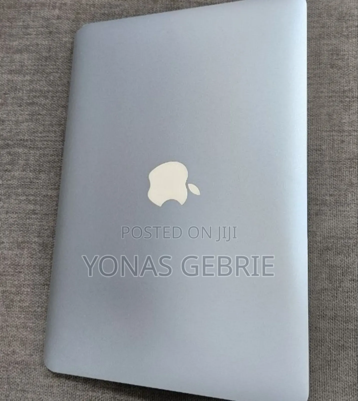 New Laptop Apple MacBook 8GB Intel Core i7 SSD 256GB