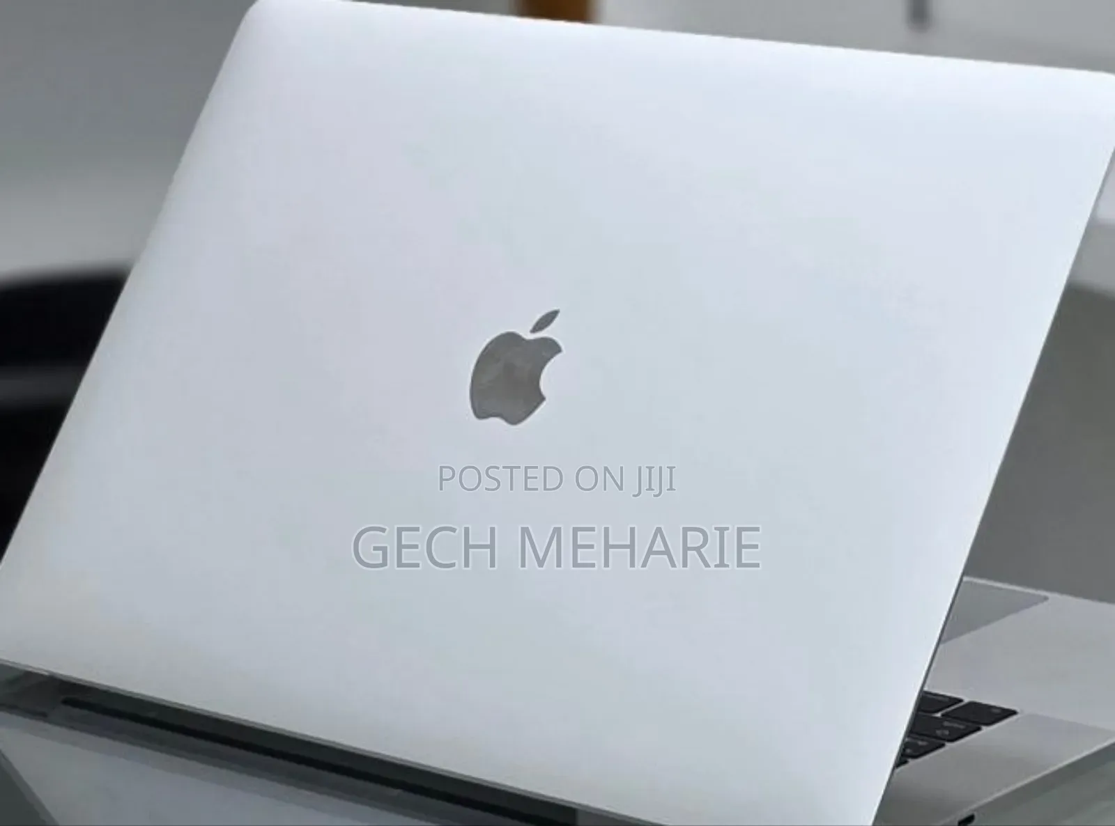 New Laptop Apple MacBook Pro 2016 16GB Intel Core i7 SSD 256GB