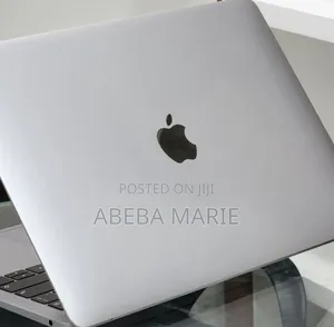 New Laptop Apple MacBook Air 2019 8GB Intel Core i5 SSD 256GB
